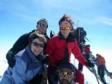 B&auml;rtschi, Iris, Priska und Philippe auf dem Gipfel